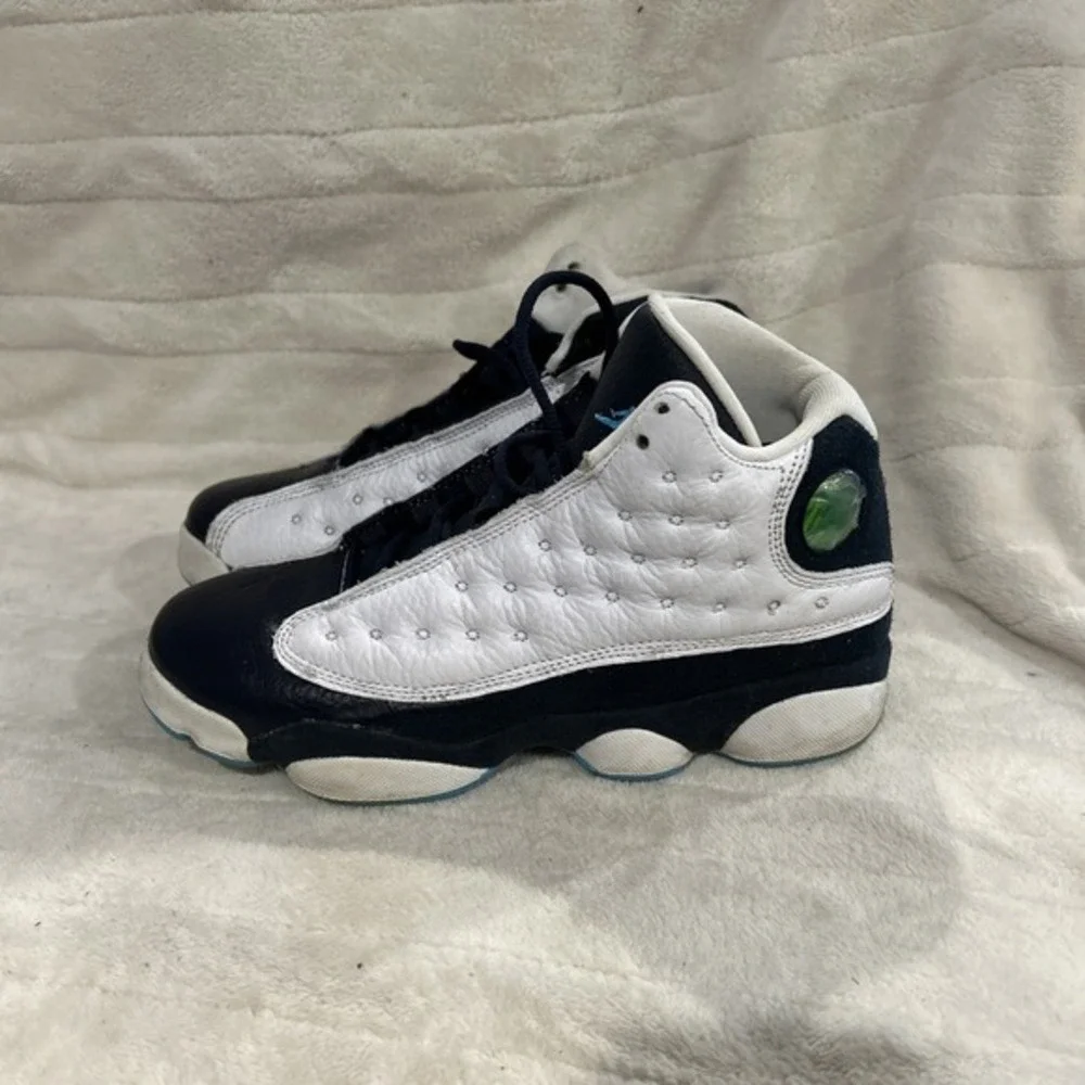 Size 5.5Y - Nike Air Jordan XIII Retro Obsidian Sneakers K0107